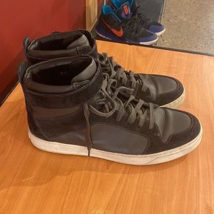 Vince Gray Black Men’s High Top Velcro Sneakers 10.5